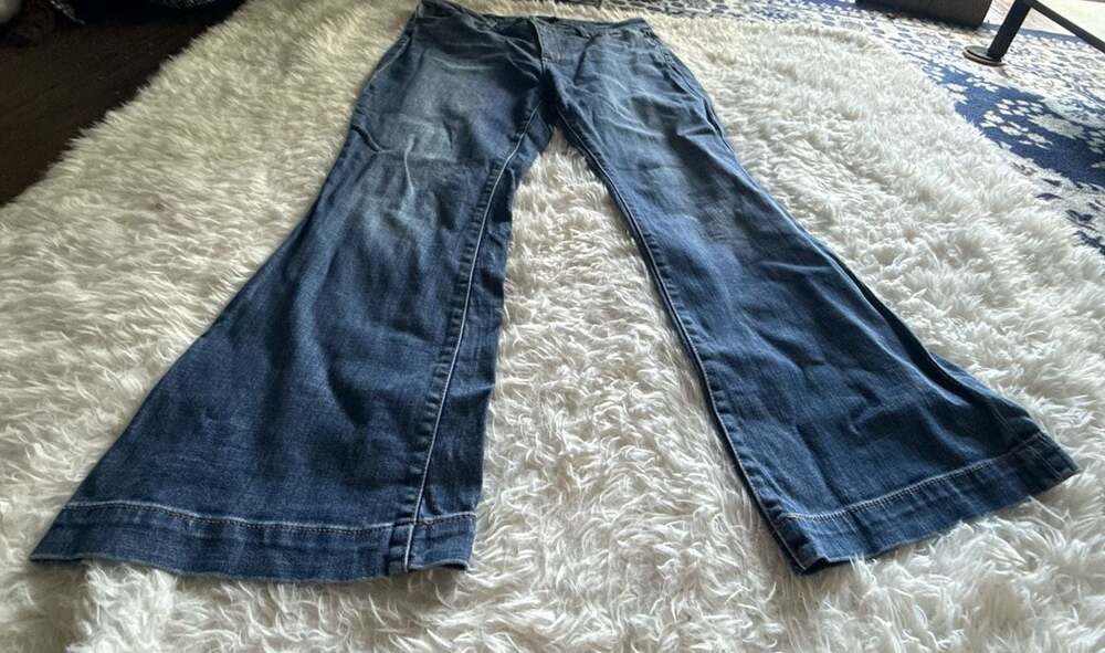 Talbots Flawless Five-Pocket Flare Jeans Size 12P